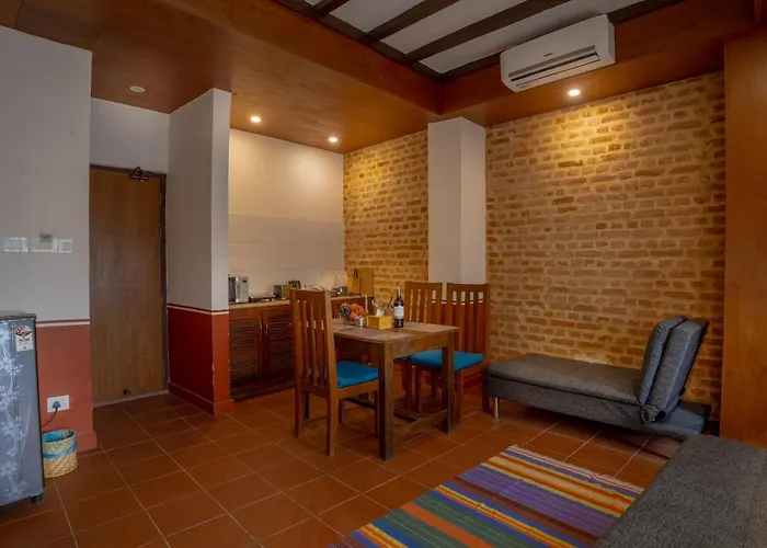Pahan Chhen - Boutique